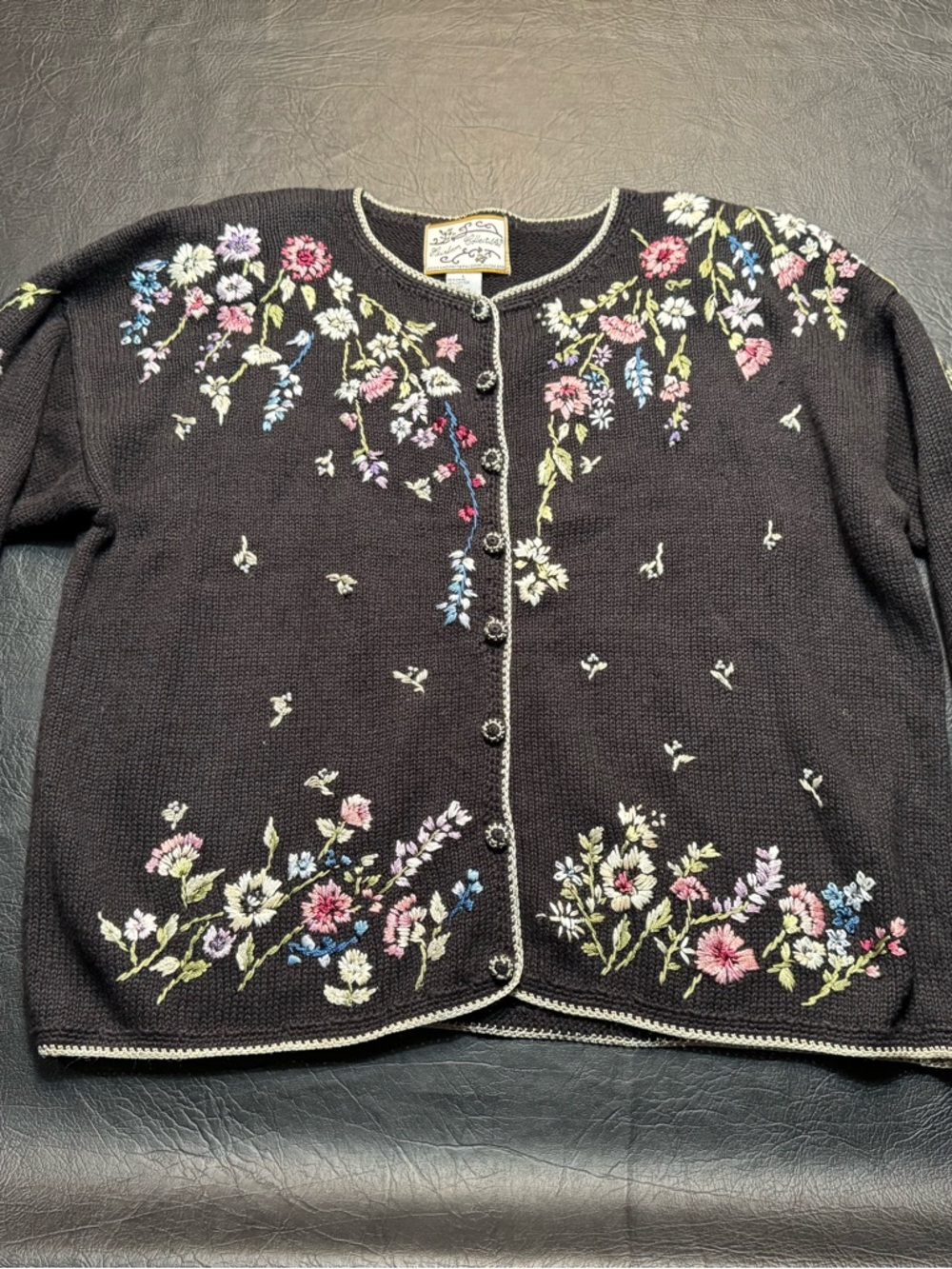 Heirloom Collectibles Embroidered Floral Cardigan Cottagecore L Ramie/Cotton